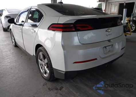 2015 Chevrolet Volt from USA, damaged, VIN 1G1RB6E46FU123540